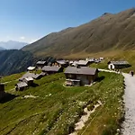 Christa Ch0 Ferienhaus *